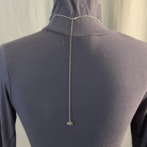 House of the Scorpion by Nancy Farmer Handmade Literature Necklace, Book Cover - Picture 11 of 16